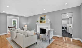4122 FERRY LANDING Rd, Alexandria, VA 22309