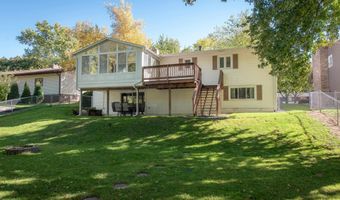 205 Westview Dr, Alma, MI 48801