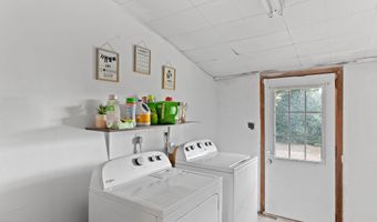 653 Seth Turner Rd, Albertson, NC 28508
