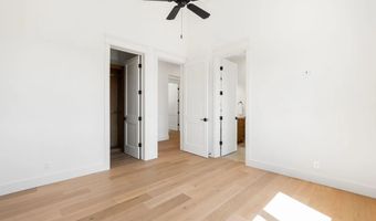 5120 Creek Oak Dr, Fallbrook, CA 92028