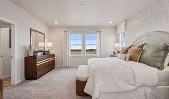 22589 E 47th Dr, Aurora, CO 80019