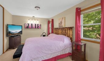 846 Jonathan Dr, Apple Valley, MN 55124