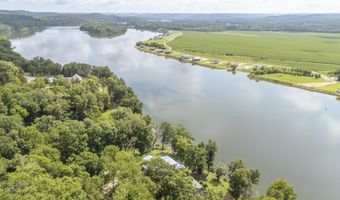 25 BLACKFOOT Cv, Bath Springs, TN 38311
