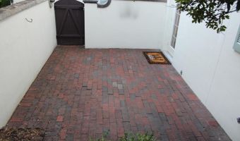 1019 N PITT St, Alexandria, VA 22314