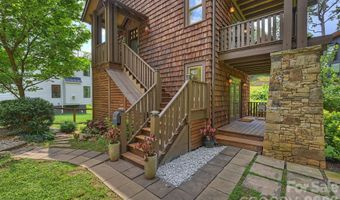 1611 Tippah Park Ct, Charlotte, NC 28205