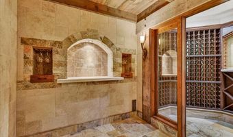 255 Scenic Dr, Ashland, OR 97520