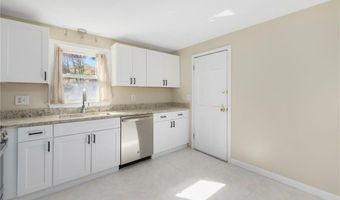 620 Dry Bridge Rd, North Kingstown, RI 02852