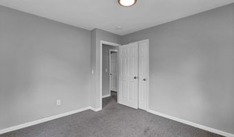 6 Marbil Rd, Danbury, CT 06811