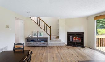 11230 WESTPORT Dr, Bowie, MD 20720