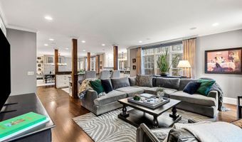 17 Canterbury Ln, Bedford, NH 03110
