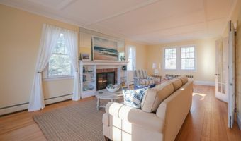 109 Sahagian Rd, Belgrade, ME 04917