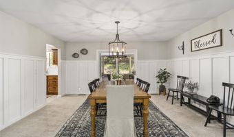 2 Cresta Ln, Hot Springs Village, AR 71909