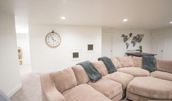 4900 Torcello Dr, Ammon, ID 83406