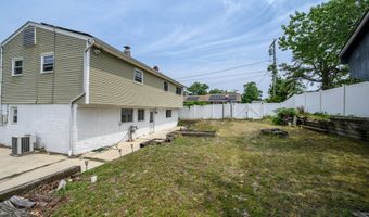 701 Beach Ave, Beachwood, NJ 08722