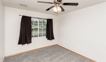 2840 Ashland Ct, Altoona, IA 50009