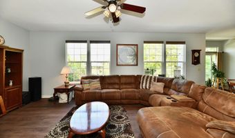 938 Weeping Way Ln, Avon, IN 46123
