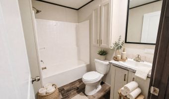 2403 CLayton Ave 38, Albert Lea, MN 56007