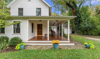 436 Pinewood St, Ann Arbor, MI 48103