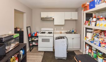 3 MARKET St, Aberdeen, MD 21001