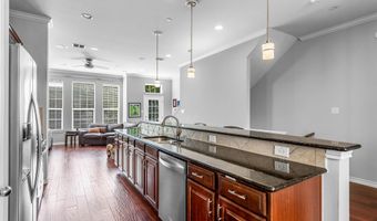 15743 Spectrum Dr 88, Addison, TX 75001