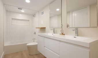 539 Mizzen Ave, Beachwood, NJ 08722