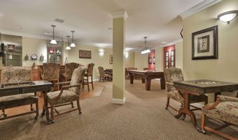 65 Hawthorne Dr 115, Bedford, NH 03110