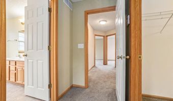 15726 Frisian Ln, Apple Valley, MN 55124