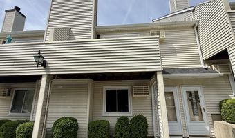 2 A Jeanette St 7, Danbury, CT 06811