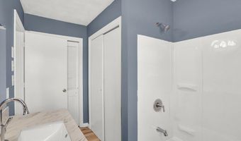 826 Yorkshire Rd, Anderson, IN 46012