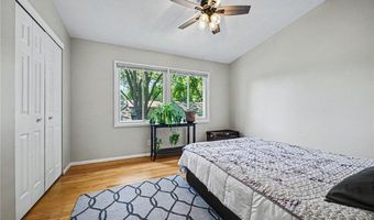4376 Arden View Ct, Arden Hills, MN 55112