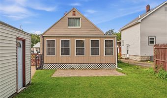 2536 Albrecht Ave, Akron, OH 44312