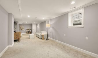 9912 MONTAUK Ave, Bethesda, MD 20817
