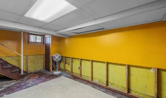 216 Kenwood Ave, Ann Arbor, MI 48103