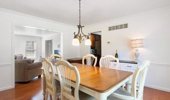 15 EATON Pl, Bear, DE 19701