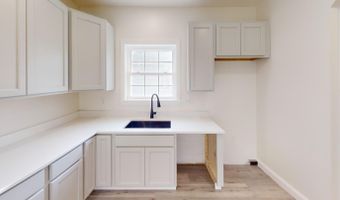 22 14th St, Bangor, ME 04401