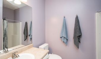 1655 34th Ave SW 3, Altoona, IA 50009