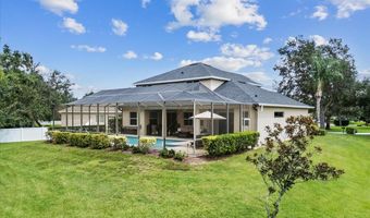 921 CLASSIC VIEW Dr, Auburndale, FL 33823