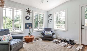 8 Exeter, Avondale Estates, GA 30002