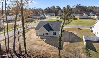 333 Mangrove Ct, Ayden, NC 28513