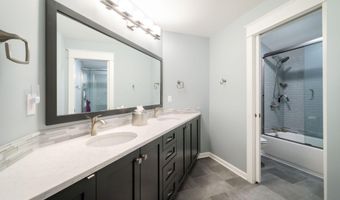 6289 Scarborough Dr SE, Ada, MI 49301
