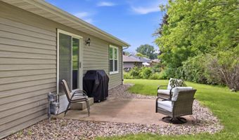 2605 W BIG BEND Dr, Appleton, WI 54914