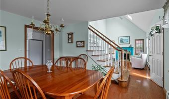 17 Basswood Dr, Bristol, RI 02809