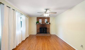 114 W North St, Felton, DE 19943