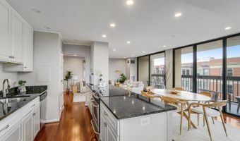 400 MADISON St #704, Alexandria, VA 22314