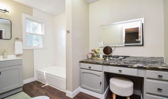 30021 471st Ave, Beresford, SD 57004