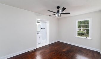 2004 Woodside Dr, Camden, SC 29020