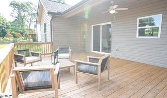 606 Parkwood Dr, Anderson, SC 29625