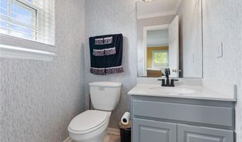 211 Hidden Creek Dr, Advance, NC 27006