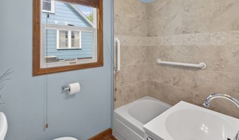 1133 Prairie St, Adel, IA 50003