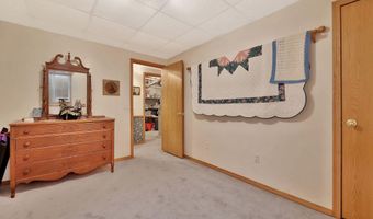 710 Lakewood Ct, Augusta, KS 67010